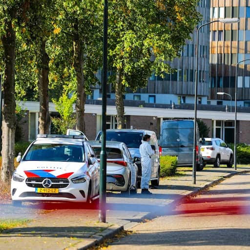 Politie vindt mogelijk drugslab in Apeldoorn, bewoner opgepakt en flat ontruimd