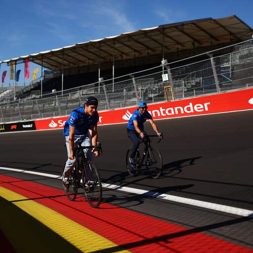 Illustratie bij: F1-coureurs vrezen chaos op nieuw circuit in Madrid: 'Zet mijn geld op rode vlag'