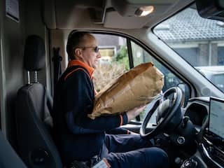 PostNL bezorgt minder pakketten, met name terugloop uit Azië