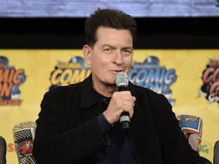 Buurvrouw van Charlie Sheen deed poging om acteur te wurgen
