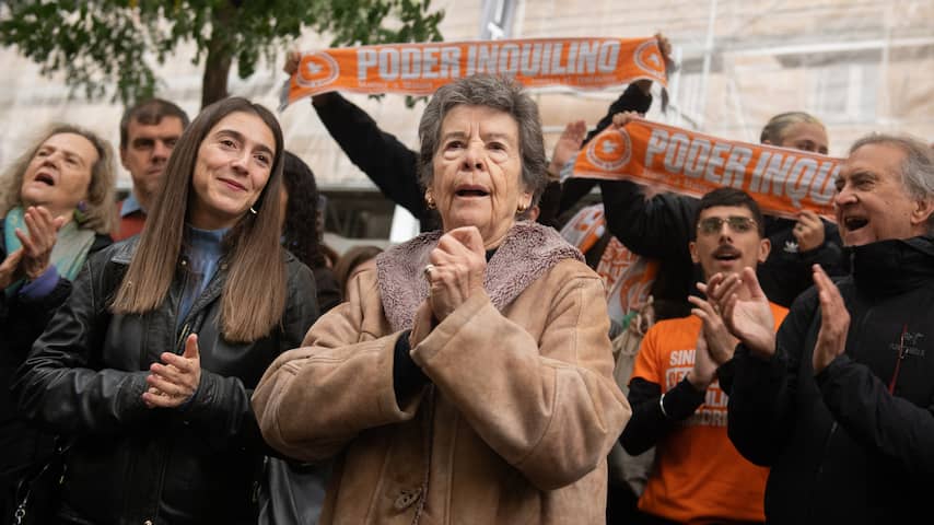 Vrouw (87) mag toch in huis in Madrid blijven wonen na massademonstraties