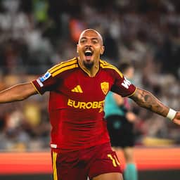Donyell Malen straalt na matig WK opnieuw bij AS Roma: 'Het is fantastisch'