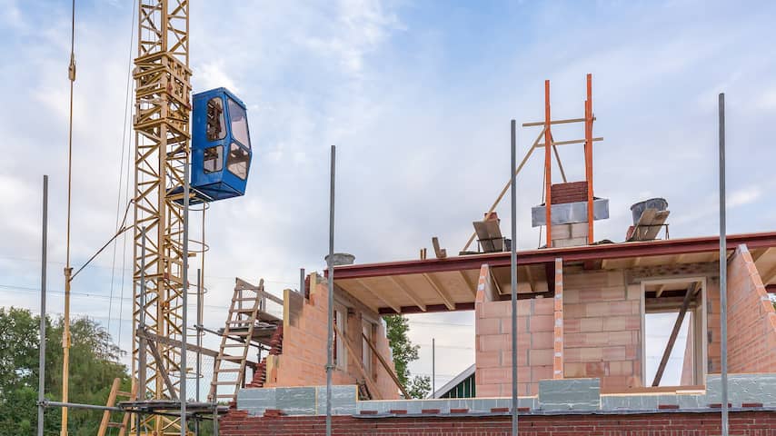 kabinet-wil-100000-woningen-bouwen-maar-regels-zitten-investeerders-in-de-weg.jpg