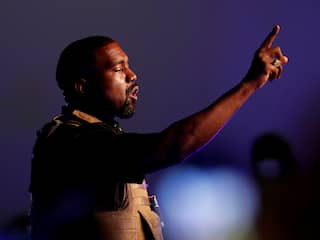 Oud-medewerkers Yeezy beschuldigen Ye van seksueel wangedrag