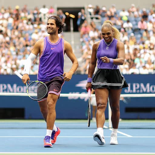Serena Williams en Alcaraz openen met zege in gemengd dubbelspel US Open