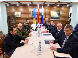 Demilitarisatie en neutrale status: hier onderhandelen Oekraïne en Rusland over