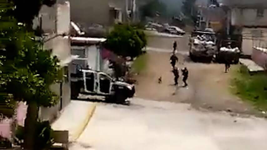 Omstander filmt schietpartij bij stadhuis in Mexico