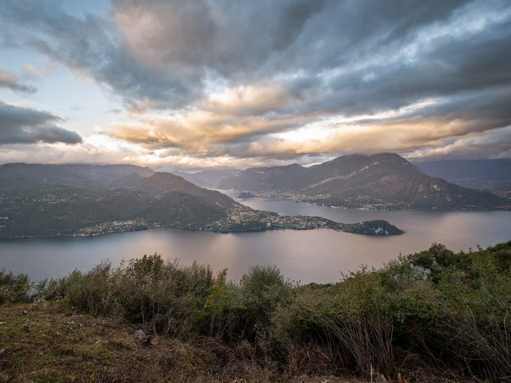Zoektocht hervat naar 31-jarige Nederlander die vermist raakte bij Comomeer