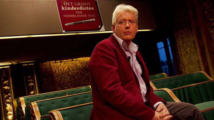 Foto bij Het zakmes-schrijver Sjoerd Kuyper op 74-jarige leeftijd overleden