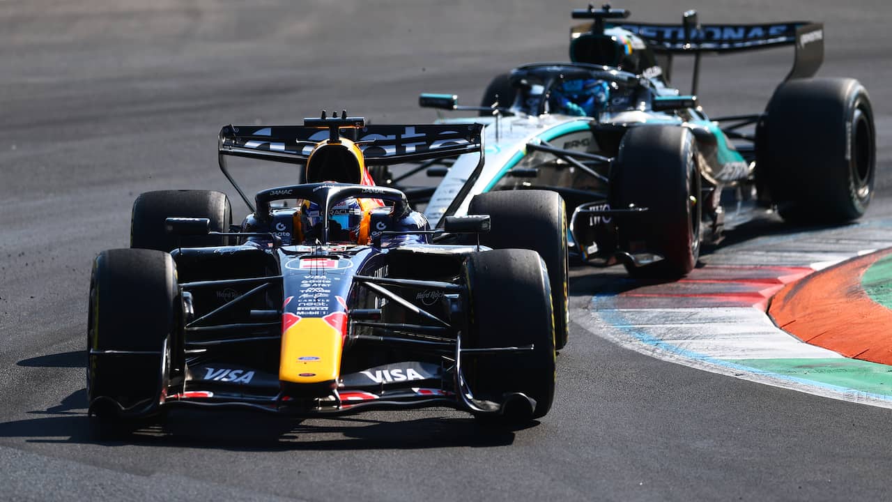 Foto bij Live F1 | Antonelli slaat grote slag in titelstrijd met spectaculaire zege op Monza