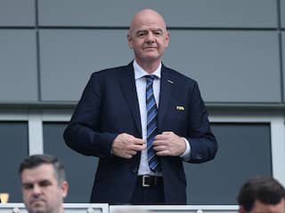 Infantino weer onder vuur vanwege verzwegen bonus van 1,5 miljoen euro
