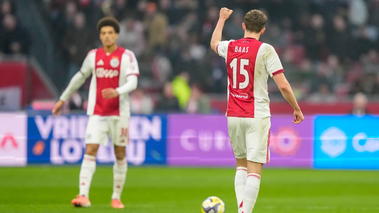 Live Eredivisie | Ajax leidt dankzij twee goals Baas tegen FC Volendam