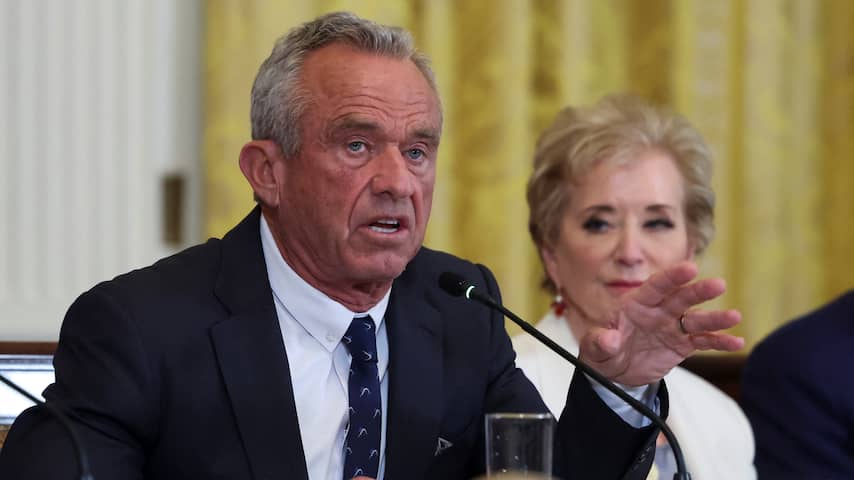 Witte Huis past belangrijk medisch rapport aan waarin verzonnen studies  staan | Amerikaanse politiek | NU.nl