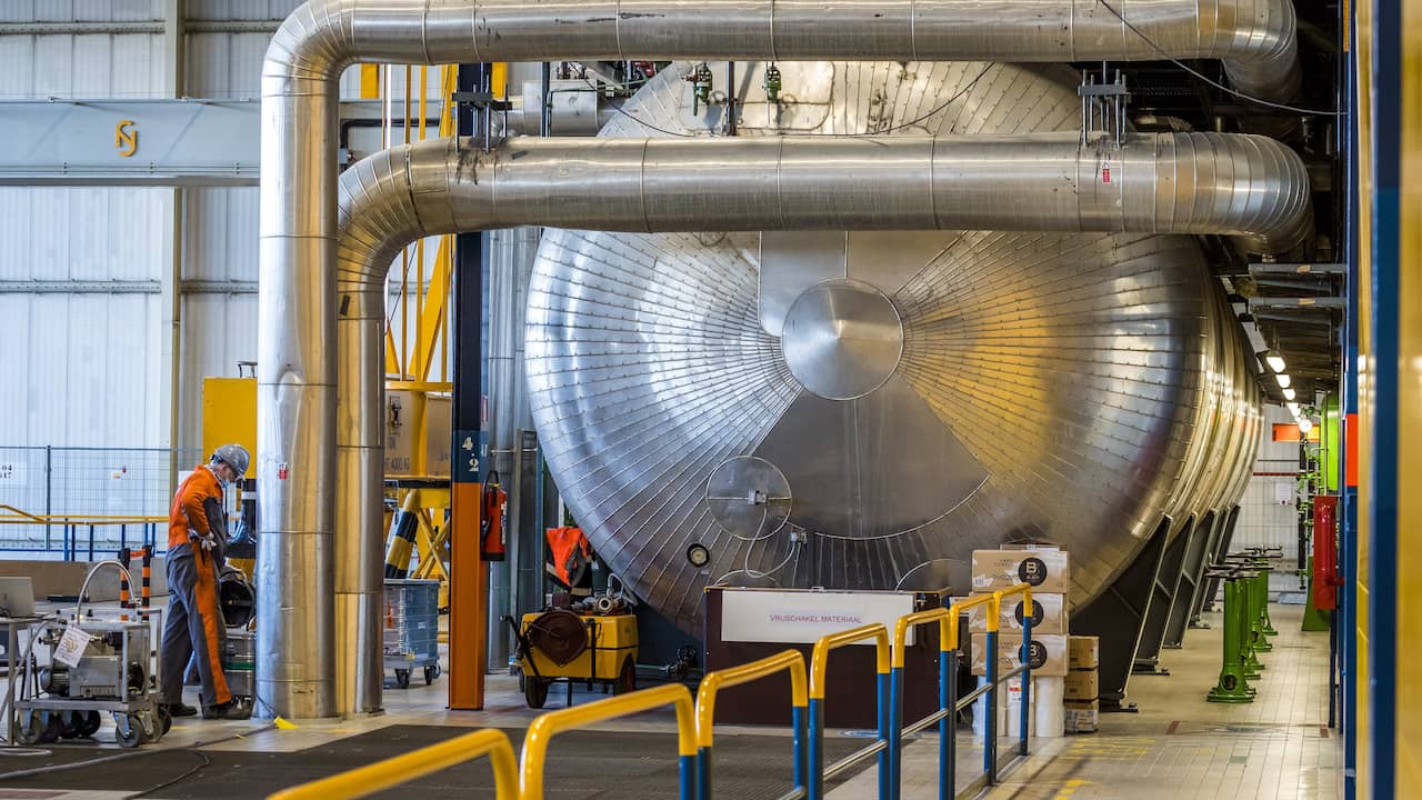 Staat neemt kerncentrale Borssele over om die langer te kunnen openhouden