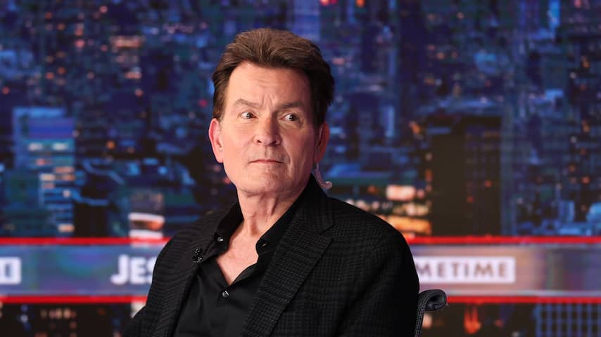 Charlie Sheen moet ex achterstallige alimentatie van 425.000 euro betalen