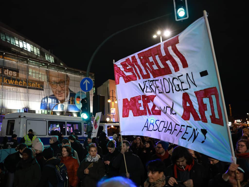 Duitse politiek in rep en roer na doorbraak in 'Brandmauer' rond AfD