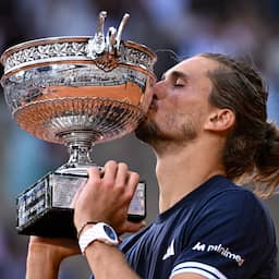 Zverev klopt Cobolli op Roland Garros en wint eindelijk zijn eerste Grand Slam