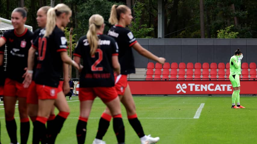PSV Vrouwen krijgt pak slaag van Twente, AZ'er scoort van 80 meter tegen Ajax