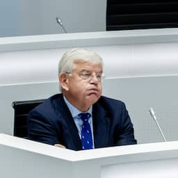 Burgemeester Den Haag wil onderzoek naar monitoren sociale media voor rellen