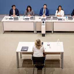 Live corona | Oud-OMT'er: 'Riscio op uitbraken alleen maar toegenomen'