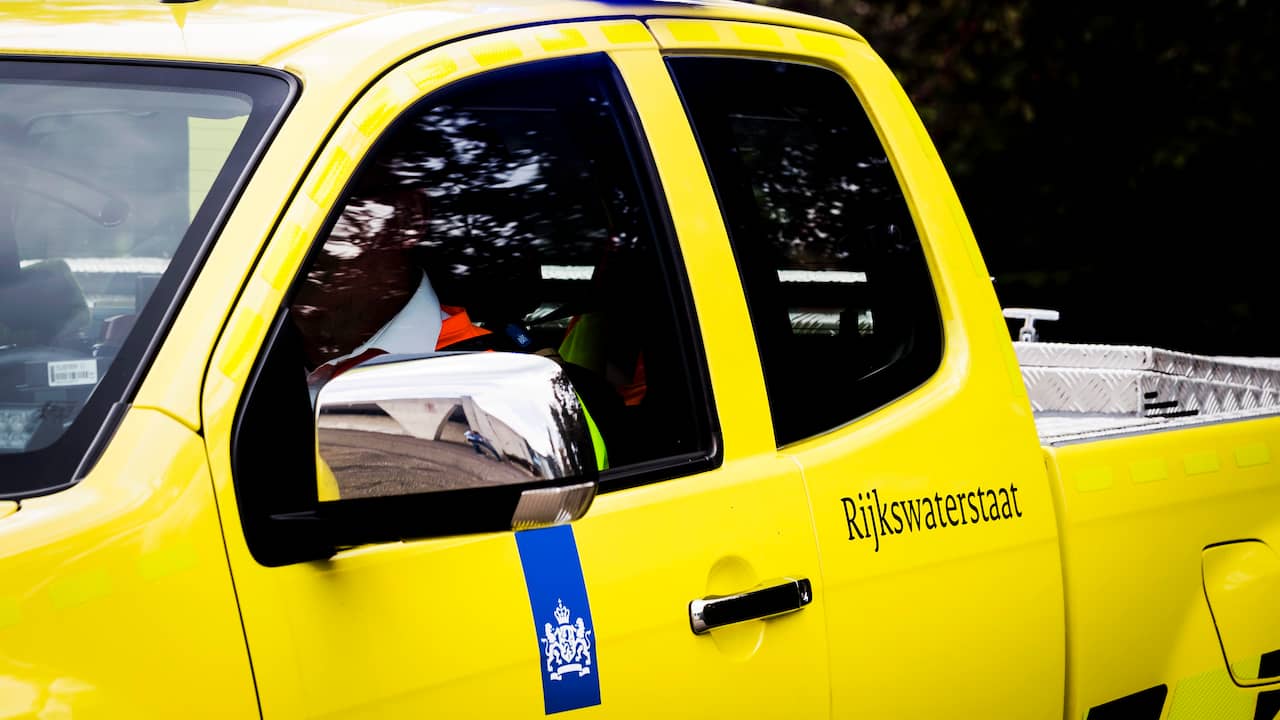 Kettingbotsing bij Loenersloot: vijf auto’s klappen op elkaar