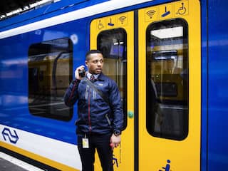 Zo bevalt het NS-noodnummer dat je in de trein ziet: 'Ze reageren best snel'