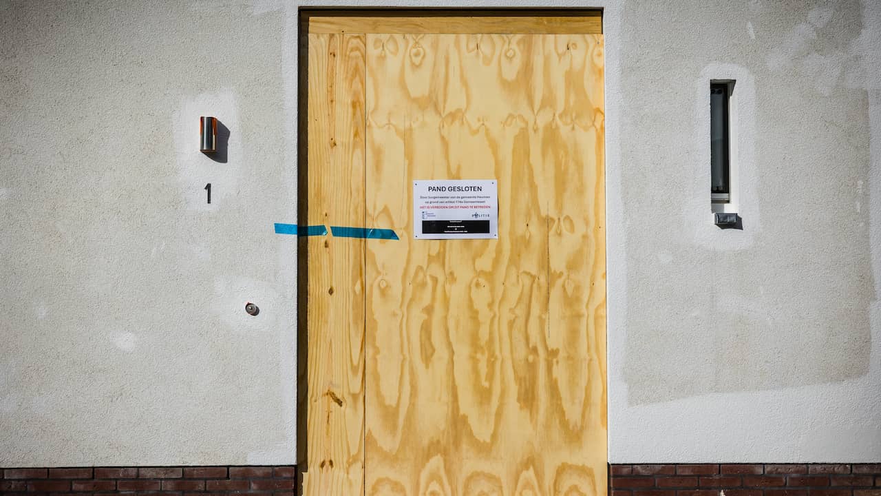 Foto bij Weer woning in Overasselt gesloten, alle verdachten zitten 2 weken langer vast
