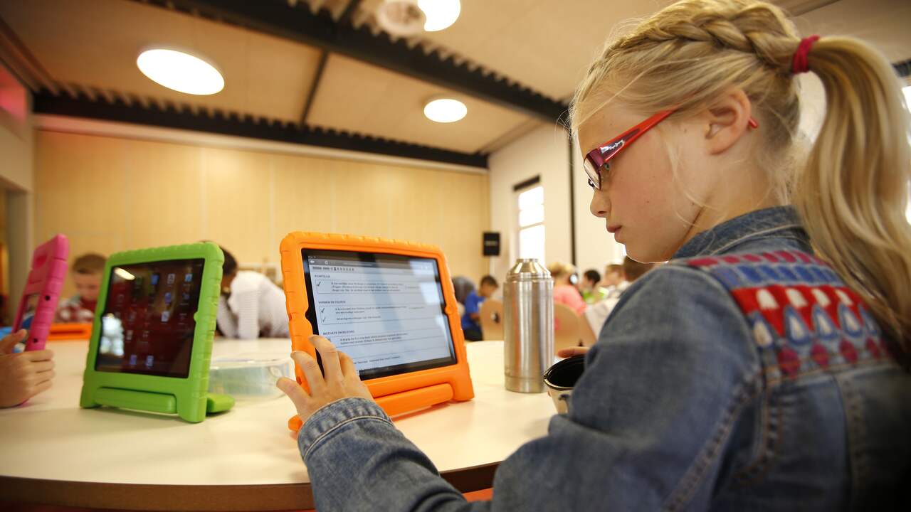 Foto bij Zijn laptops in de klas een blijvertje? Zweden en Noren trappen op de rem