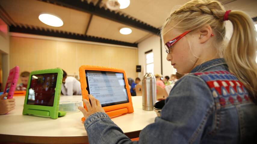 Foto bij Zijn laptops in de klas een blijvertje? Zweden en Noren trappen op de rem