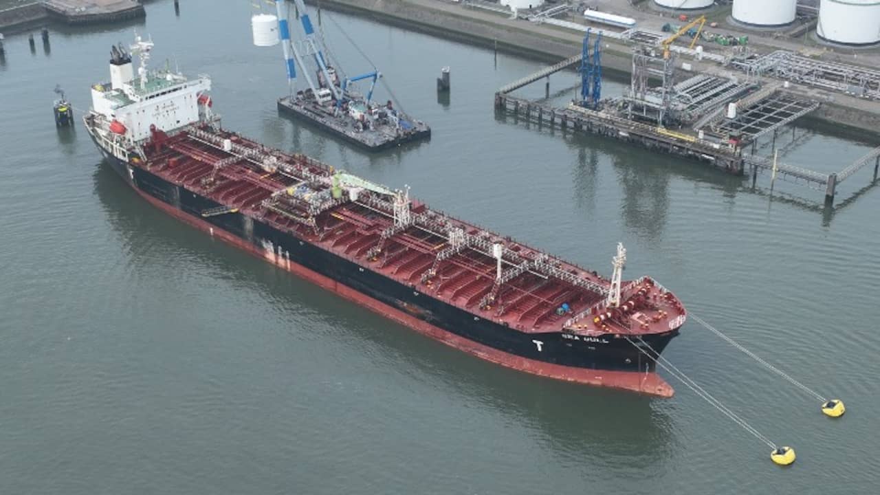 Schip in haven Scheveningen komt niet uit Estland maar Rusland, kapitein beboet