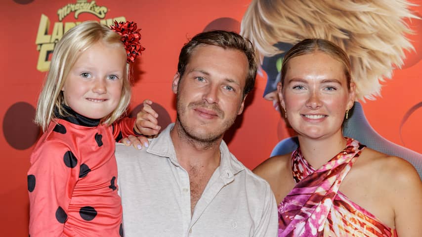 Maxime Meiland vertelt dochter Claire dat Leroy niet haar biologische vader is