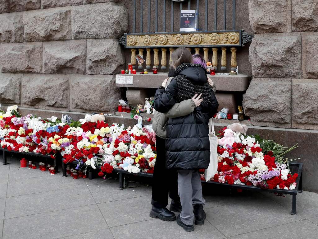 Russen herdenken slachtoffers aanslag tijdens dag van nationale rouw