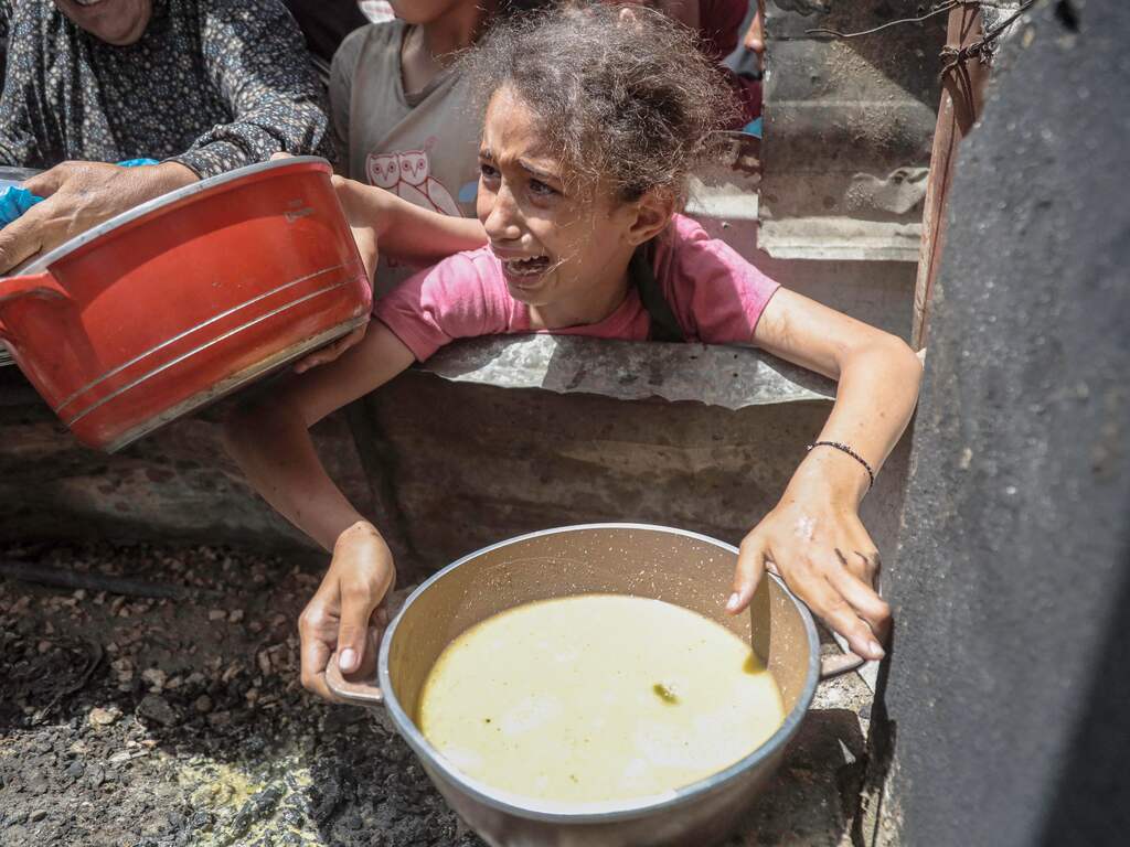 Eerste hulp bereikt Gazastrook, maar hoeveelheden zijn 'symbolisch'