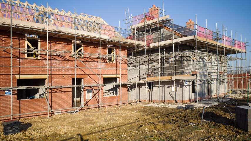 Foto bij Kabinet komt met plan voor snelle woningbouw om huizentekort aan te pakken
