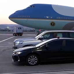 Video | Zo verliet Trump waarschijnlijk de Air Force One via cateringwagen na NAVO-top