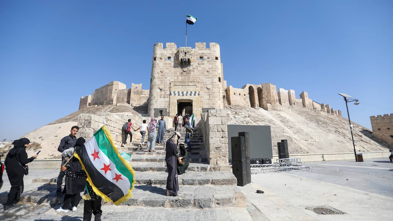 Je kunt weer vanaf Schiphol naar Syrië vliegen: 'Maar het blijft er onvoorspelbaar'
