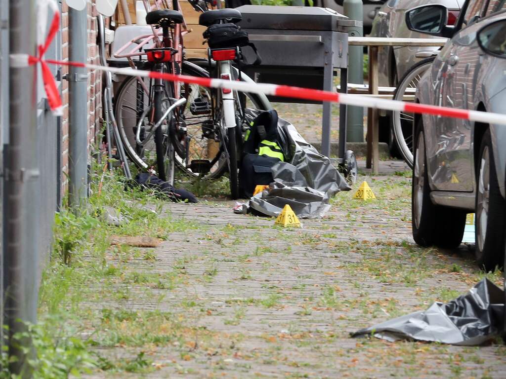 Verdachte schiet politiepistool leeg in Dordrecht