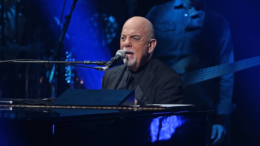 Foto bij Billy Joel onderging hersenoperatie na neurologische aandoening: 'Ben er nog'