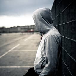 NU+ | Verdachte onder de 12 verschijnt niet voor de rechter: dit gebeurt er wél