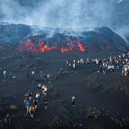 Vliegverkeer van en naar Catania ligt opnieuw stil door uitbarsting Etna