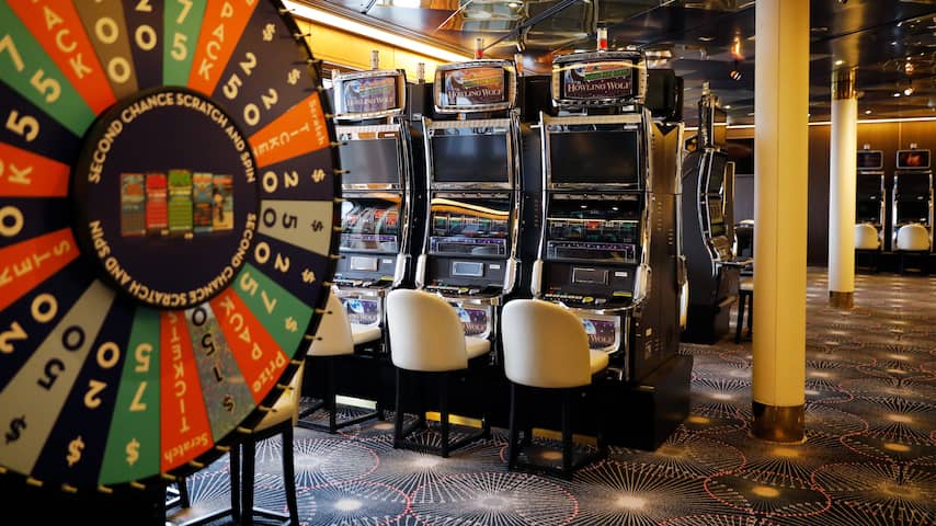 Hogere kansspelbelasting leidt tot rode cijfers bij Holland Casino