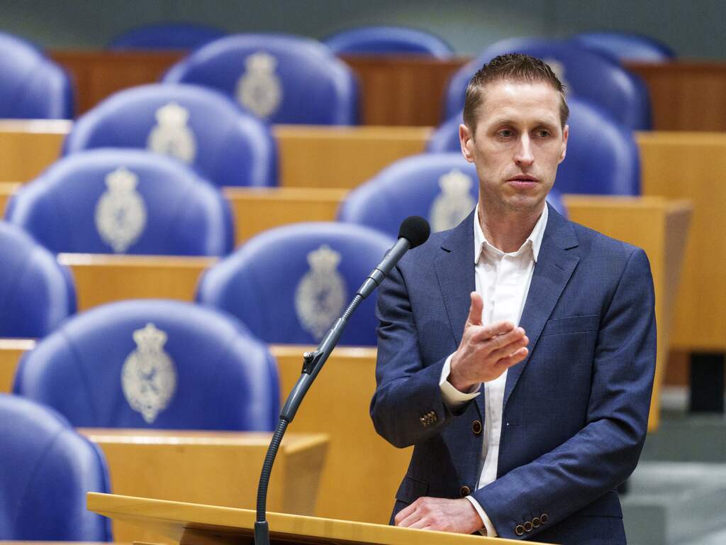 Tweede Kamer wil op termijn af van adoptie kinderen uit buitenland