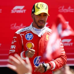Hamilton voelt motor sterven op Silverstone: 'Dit is niet waar racen om draait'