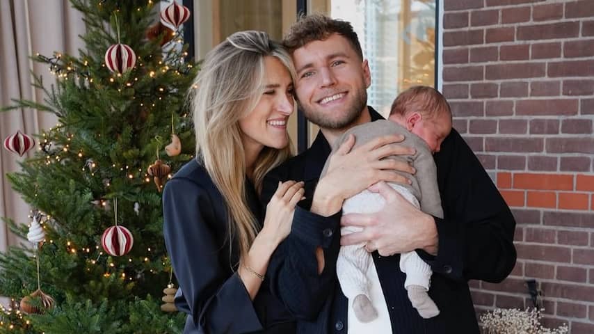 BN'ers vieren Kerst: Borsato's samen aan tafel en Suzan & Freek met Sef |  Achterklap | NU.nl