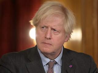 Falende Britse corona-aanpak zorgde volgens onderzoek voor groter dodental