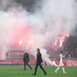 Ajax-FC Groningen wordt dinsdagmiddag uitgespeeld in leeg stadion