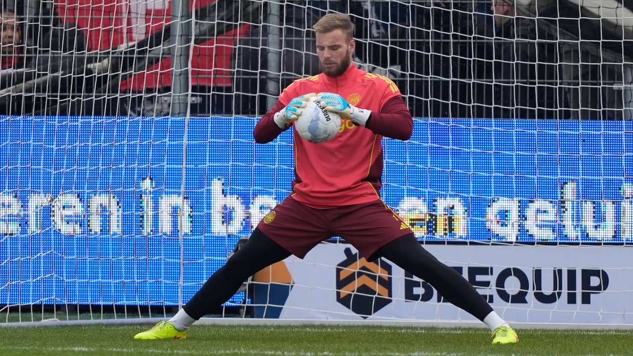 Live Eredivisie | Eerste balcontact Van Axel Dongen, Feyenoord incasseert 2-2