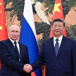 Poetin prijst 'ongekende' banden met China voorafgaand aan overleg