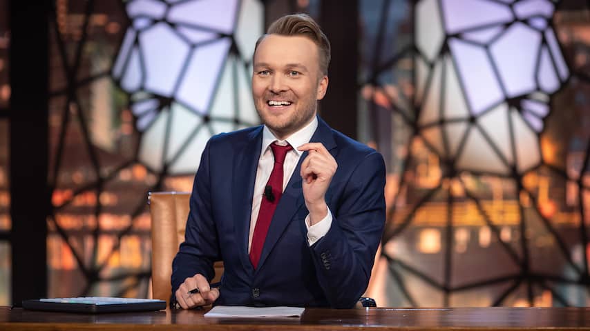 Arjen Lubach in hart NPO1-programmering: 'Hij kan een lastig publiek bereiken' | Media | NU.nl