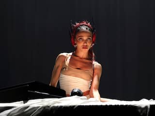 FKA twigs
